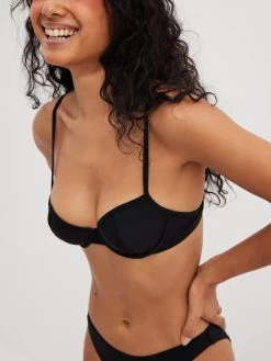 NA-KD Bikini Tops Met Beugel T-shirt Bh Bikinitop Dames Zwart -Bikini Verkoop 036443207d826d5479c157df565cdd25
