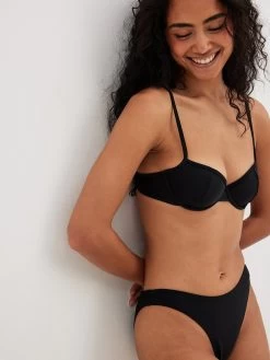 NA-KD Bikini Tops Met Beugel T-shirt Bh Bikinitop Dames Zwart