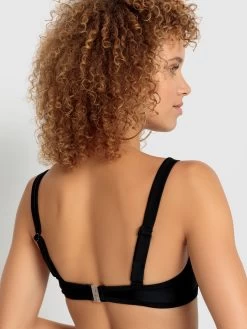 Bikini Tops Met Beugel Balconette Bikinitop Gina Dames Zwart 9 Bikini Tops Met Beugel Balconette Bikinitop Gina Dames Zwart -Bikini Verkoop 1ebf3665b27913a39ff28384f016f6fb