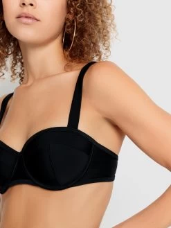 Bikini Tops Met Beugel Balconette Bikinitop Gina Dames Zwart 11 Bikini Tops Met Beugel Balconette Bikinitop Gina Dames Zwart -Bikini Verkoop 314e6611b3cf7dfcac8ddd3daa422c0b