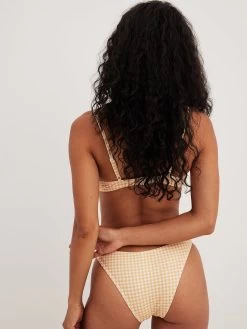 NA-KD Bikini Broekjes Bikinibroek Dames Curry -Bikini Verkoop 3725dd1b2b5e095a1d3ee9962ddd4608