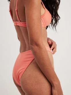NA-KD Bikini Broekjes Bikinibroek Dames Koraal -Bikini Verkoop 450855b7526f86d30e91955dfc056aa9