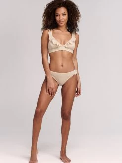 Shiwi Triangel Bikinis Triangel Bikini BOBBY Dames Ecru -Bikini Verkoop a1c67062e84e2c7e3fda64aa84947833