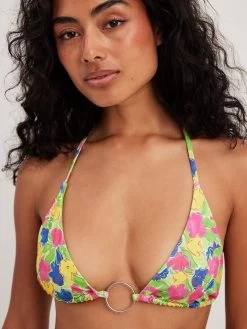 NA-KD Triangel Bikini Tops Triangel Bikinitop Dames Groen 8 NA-KD Triangel Bikini Tops Triangel Bikinitop Dames Groen -Bikini Verkoop d8ff328598ca620c09506ccfa6c746e6